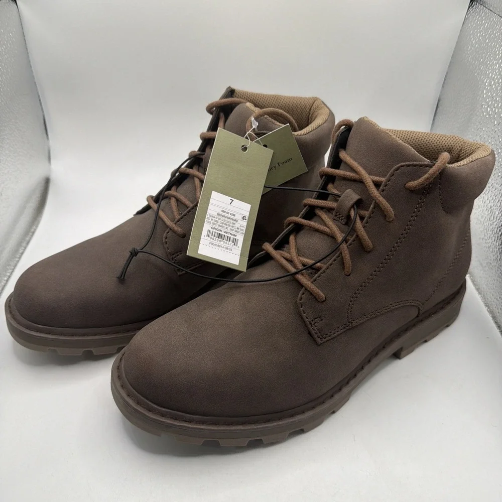Men Maynard Chukka Boots - Goodfellow & Co Size 7. New